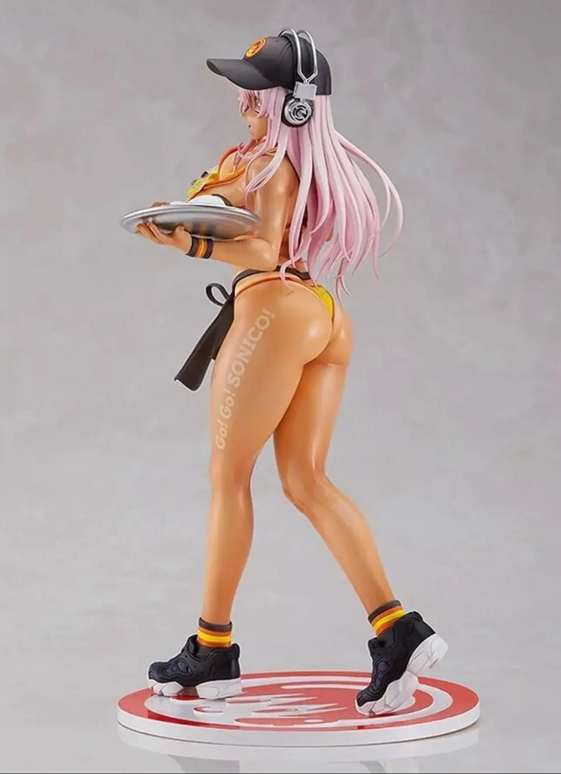 Super Sonico: Bikini Waitress Ver. Pom Pom Tina