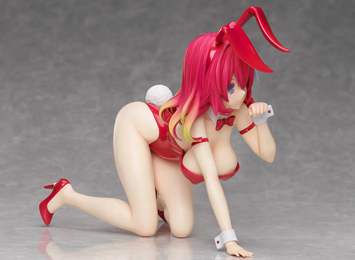 FREEing Stephanie Dora Bare Leg Bunny Ver. Pom Pom Tina