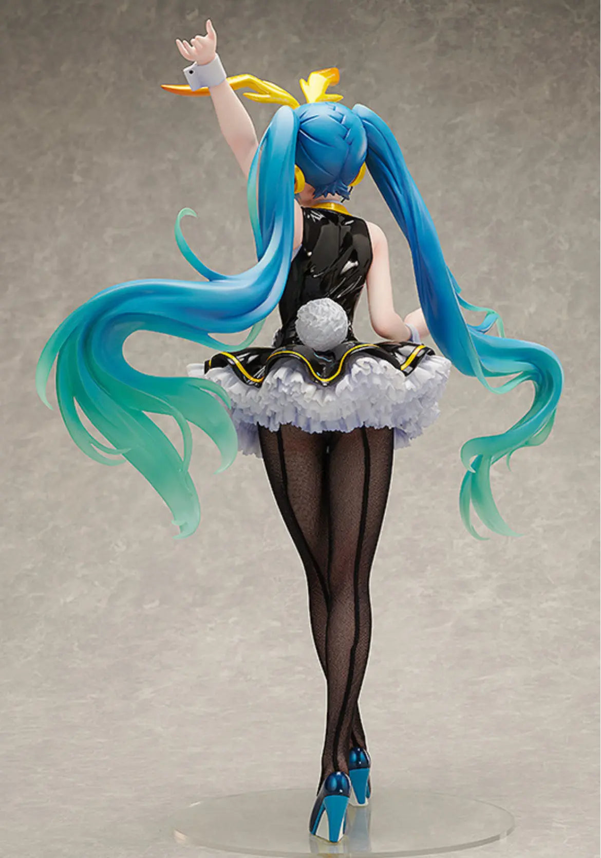 FREEing Hatsune Miku My Dear Bunny Ver. Pom Pom Tina