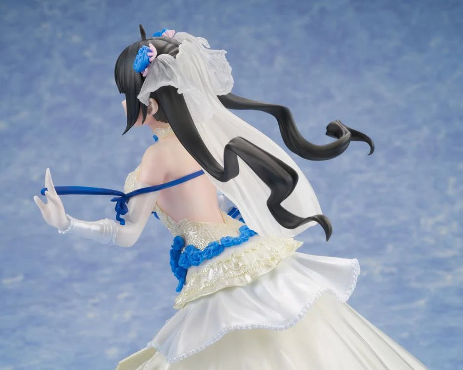 Is It Wrong to Try to Pick Up Girls in a Dungeon? F:Nex Hestia (Wedding Dress Ver.) 1/7 Scale Figure