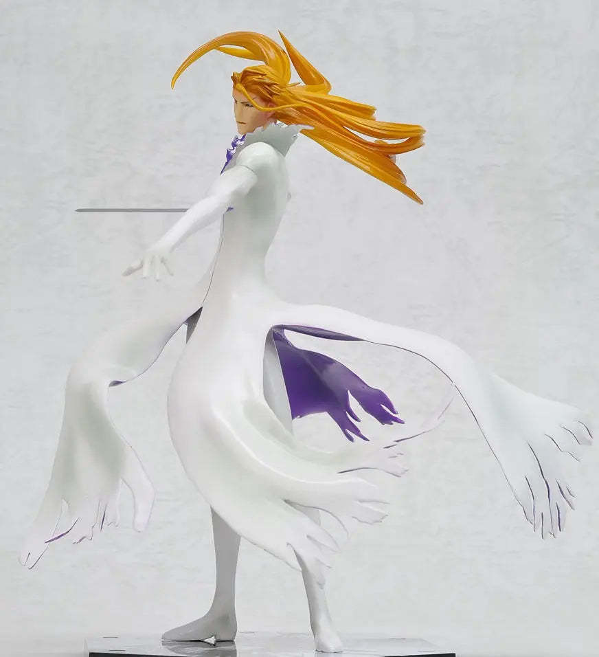 Bandai Figuarts Zero Bleach Aizen Sousuke Hogyoku Fusion Ver. Pom Pom Tina