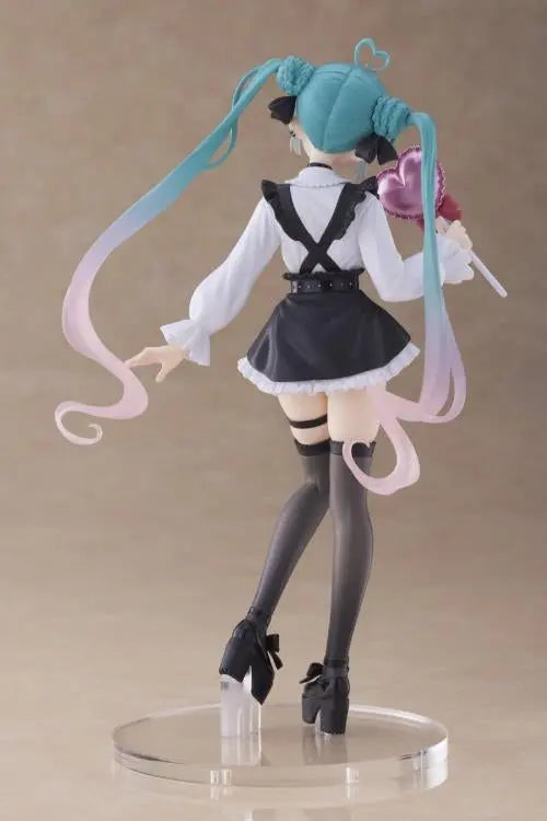 Taito Hatsune Miku Fashion Subculture Ver. Pom Pom Tina