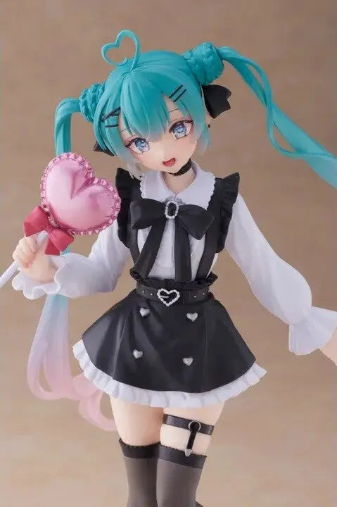 Taito Hatsune Miku Fashion Subculture Ver. Pom Pom Tina