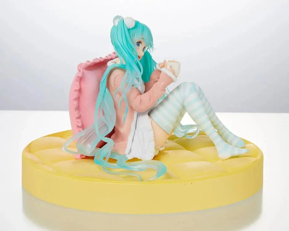 Vocaloid Hatsune Miku (Original Casual Wear Ver.) Figure Pom Pom Tina