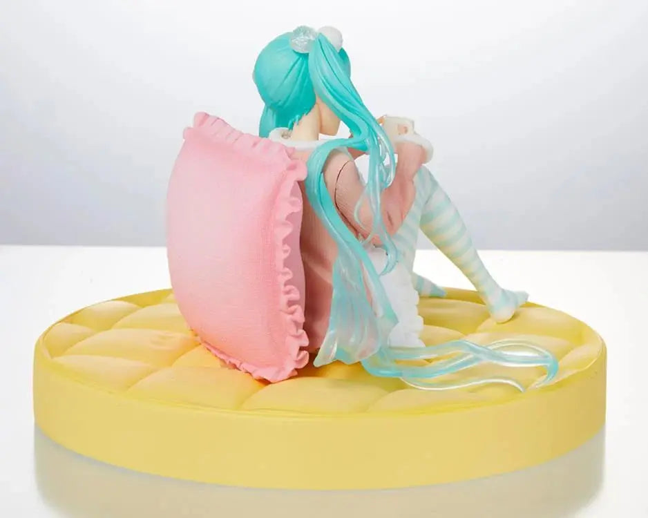 Vocaloid Hatsune Miku (Original Casual Wear Ver.) Figure Pom Pom Tina