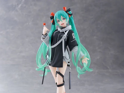 Taito Vocaloid Fashion Hatsune Miku PUNK Ver.