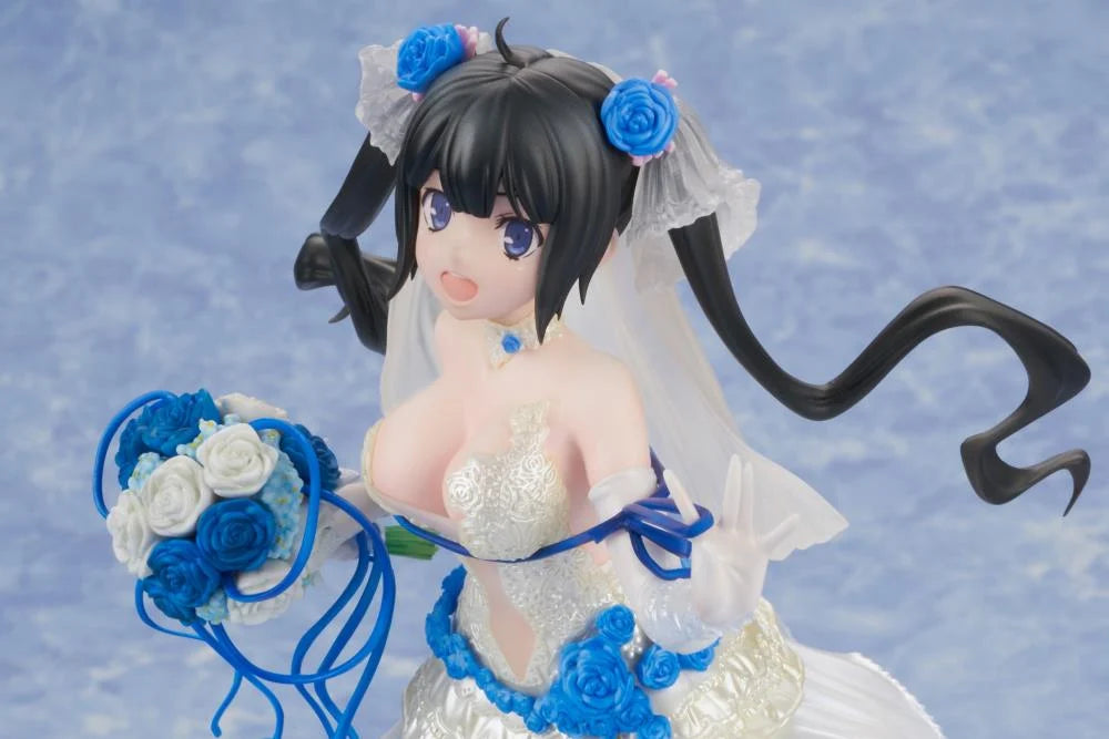 Is It Wrong to Try to Pick Up Girls in a Dungeon? F:Nex Hestia (Wedding Dress Ver.) 1/7 Scale Figure