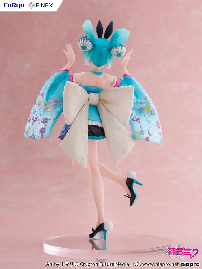 Hatsune Miku: Wa-Bunny Ver. 1/7 Scale Figure