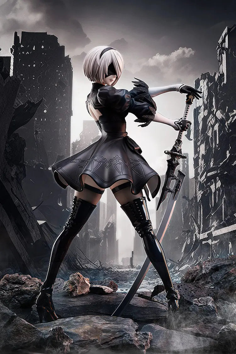 2B 1/4 Scale Figure